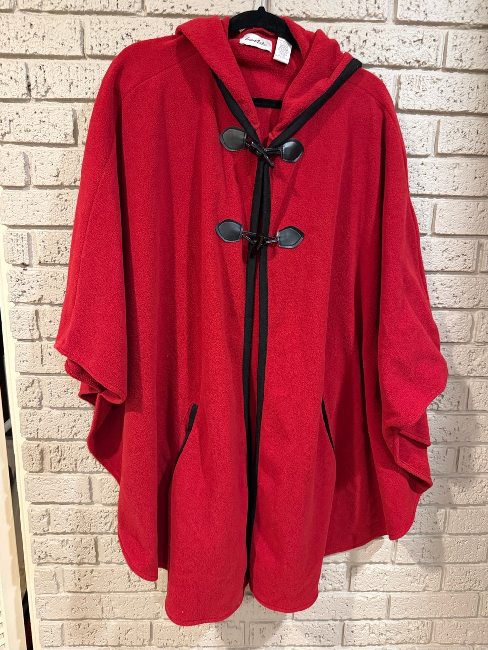 Le Moda Vintage Fleece Cape hooded Pockets OS Red